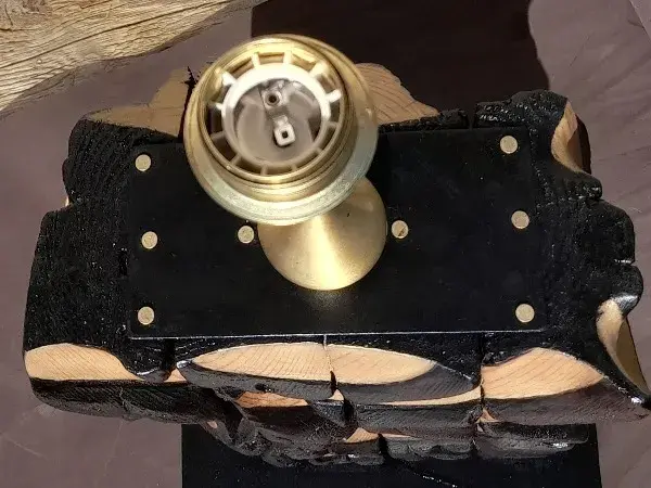 Lámpara de mesa artesanal (Oro y carbón)_5