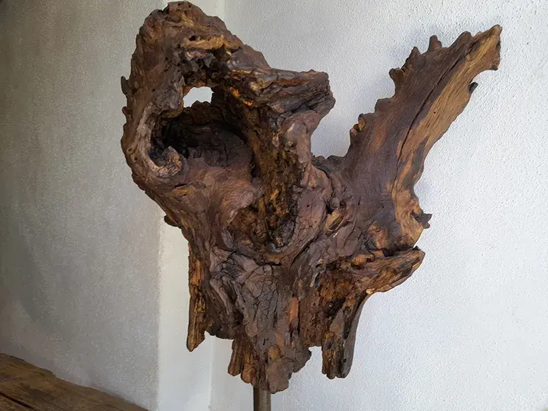 Escultura Ángulo en Cruz 3