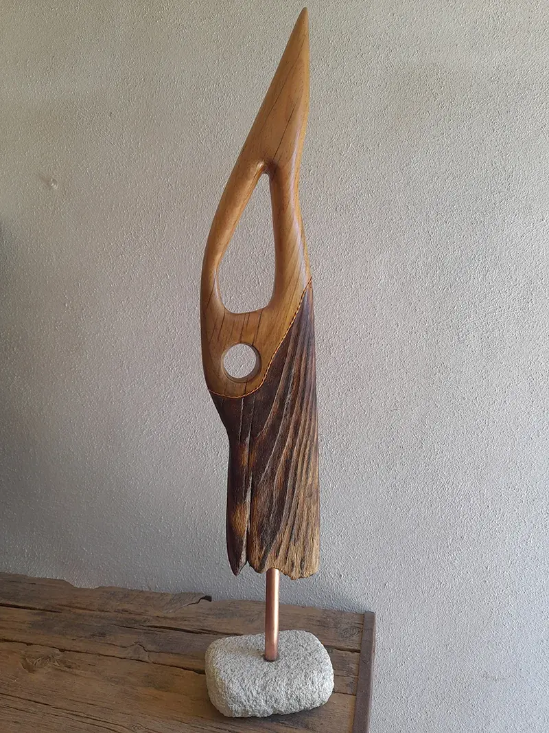 Escultura Frontera de Cobre